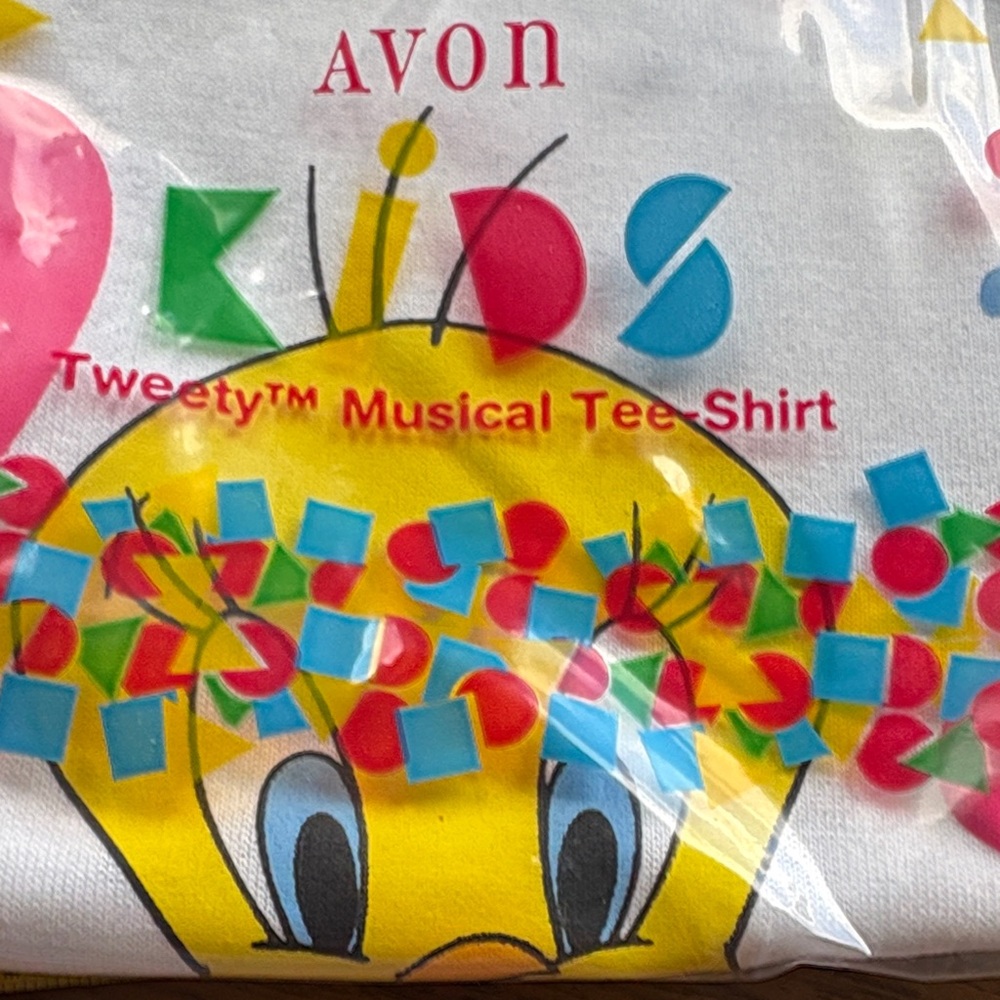 Avon Tweety Musical Tee with Colorful Patterns